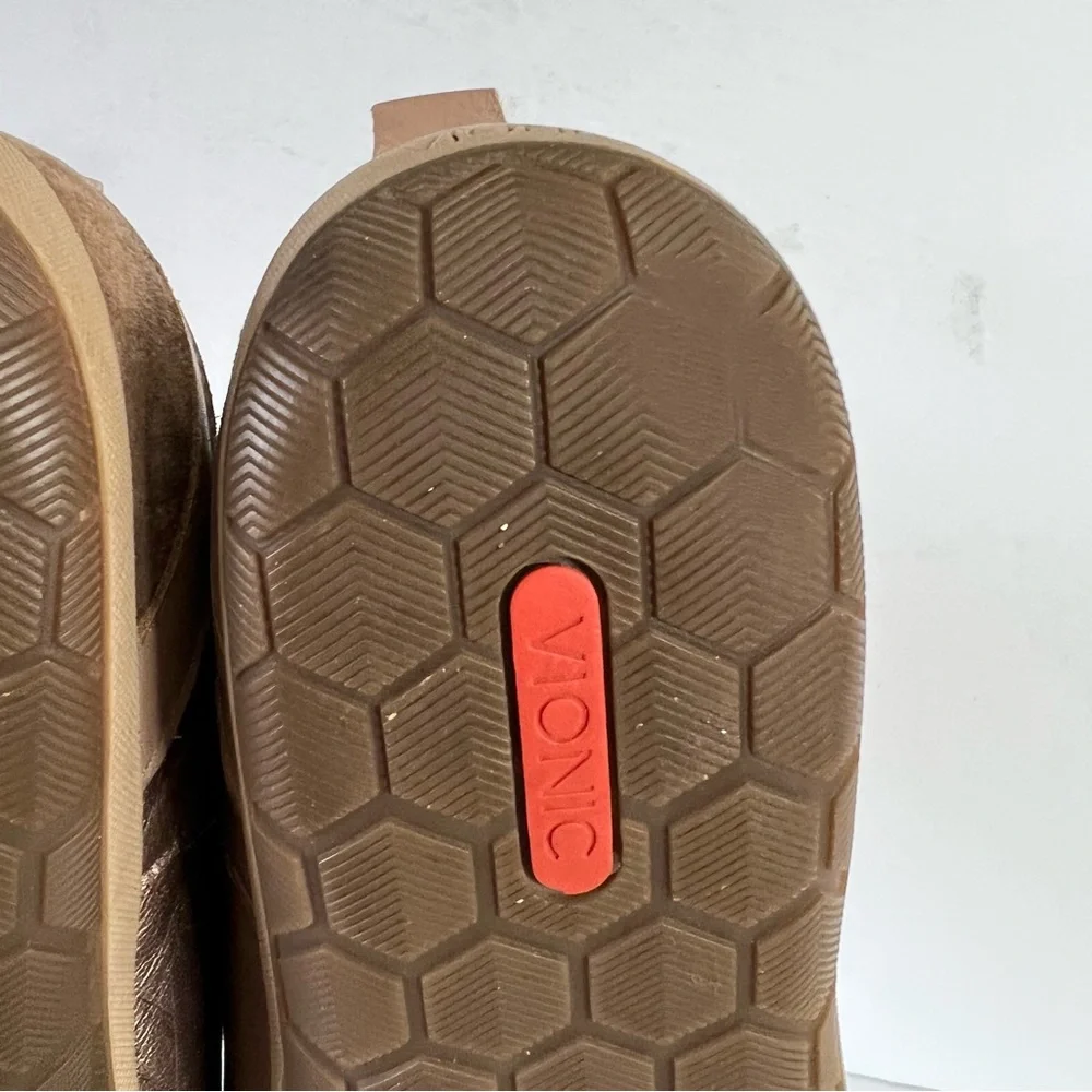 Vionic Copper Leather and Suede Willa Sneaker Size 10 Orthaheel Technology